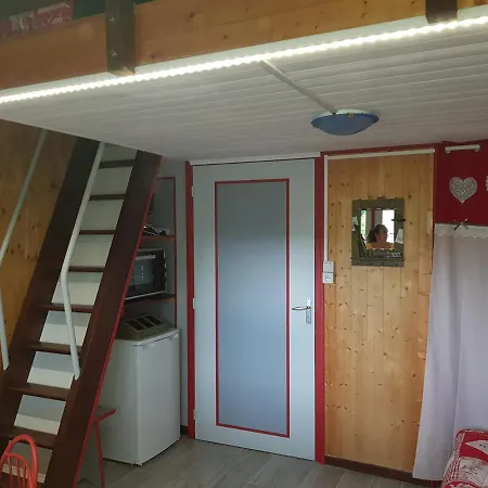 Duplex Avec Terrasse 4personnes Proche Du Mt Dore. *