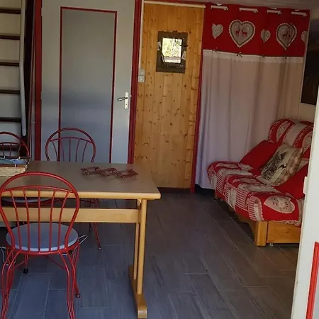 Duplex Avec Terrasse 4personnes Proche Du Mt Dore. شقة لا بوربول