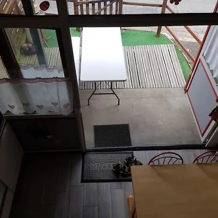 Duplex Avec Terrasse 4personnes Proche Du Mt Dore. لا بوربول